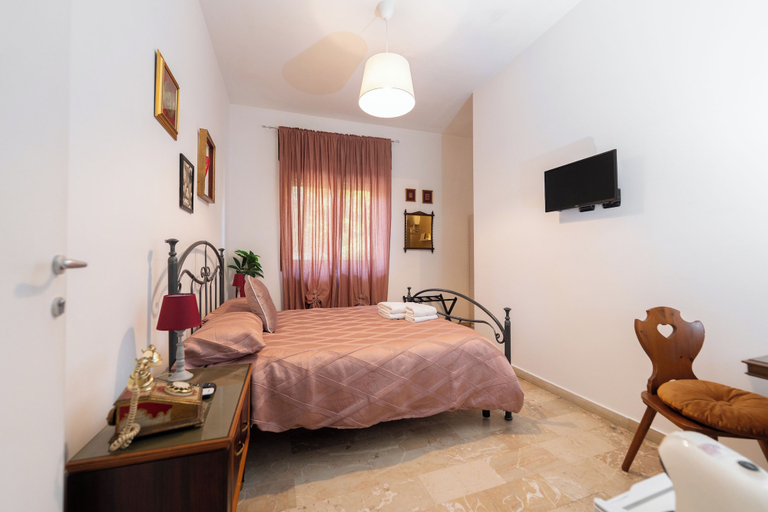 Bedroom 5, L'anfiteatro di Pompei B&B, Napoli