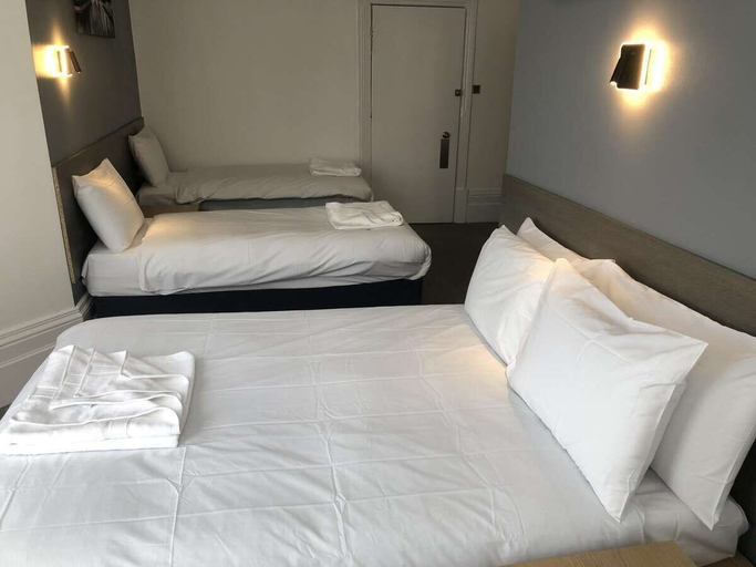 Bedroom 3, Crystal Beach Hotel, Poole