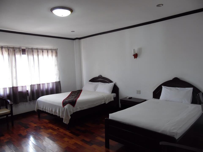 Bedroom 2, Anoulackkhenlao Hotel, Pek