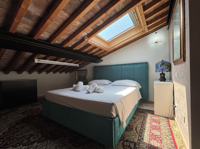 Bedroom 2, You & Me Corporation Home Verona Centro, Verona