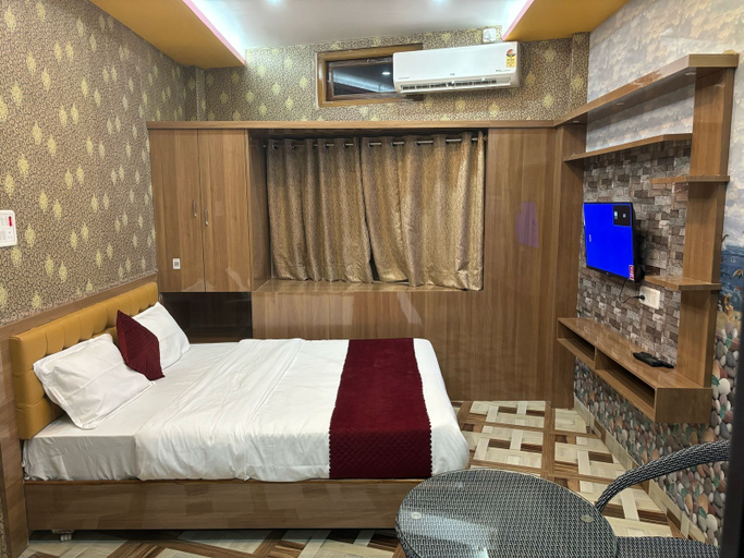 Bedroom 3, Atithi Palace Luxury Guest House, Varanasi