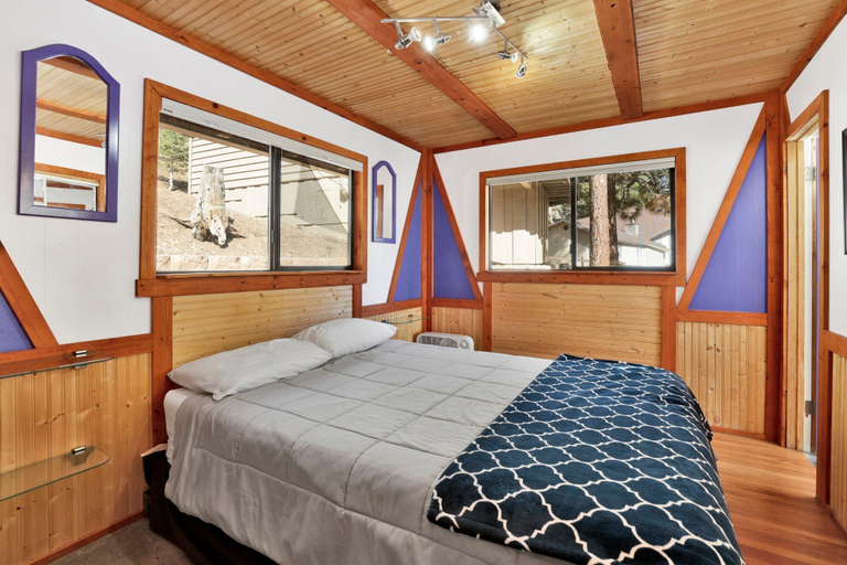 Bedroom 3, Moonlight Ridge - 1929, San Bernardino