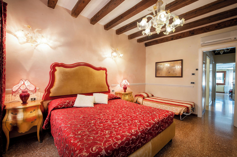 Bedroom 2, Residenza Santo Stefano, Venezia
