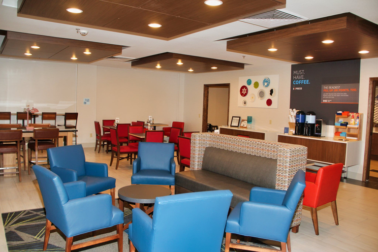 Food & Drinks 5, Holiday Inn Express & Suites DOUGLAS by IHG, Coffee