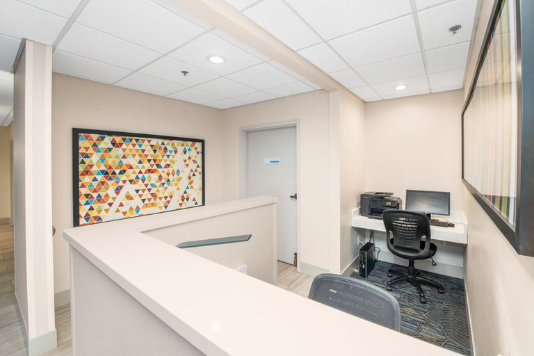 Others 1, Holiday Inn Express & Suites DELAFIELD by IHG, Waukesha
