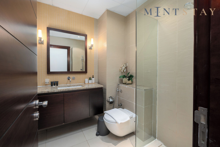 Bathroom 3, Tiara Residences - Mint Stay, Dubai