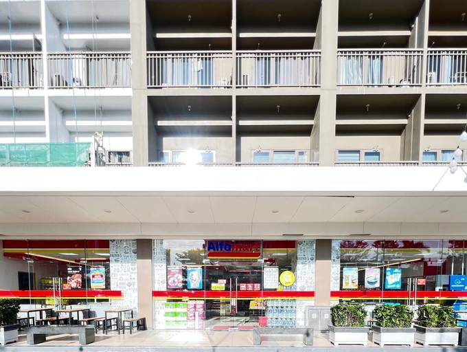 Food & Drinks 4, SHORE 1 RESIDENCES, Pasay City