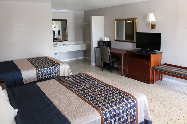 Bedroom 2, Lion Inn, Saint Johns