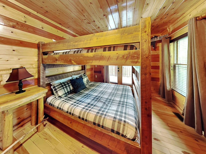 Bedroom 2, Bears Repeating by Jackson Mountain Rentals, Sevier