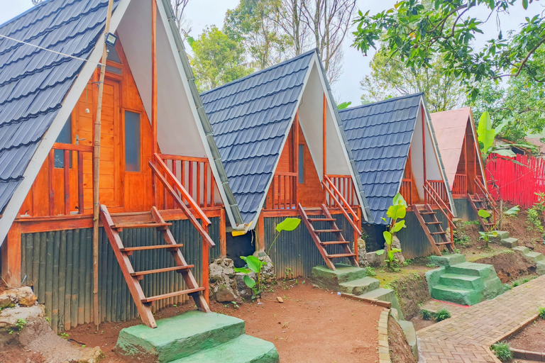 Exterior & Views 2, Valley Ciater Subang Mitra RedDoorz, Subang