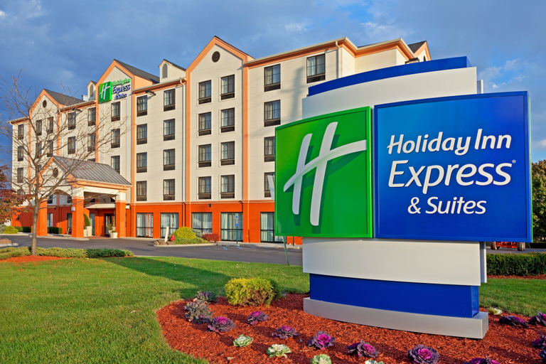 Exterior & Views 2, Holiday Inn Express & Suites MEADOWLANDS AREA by IHG, Bergen