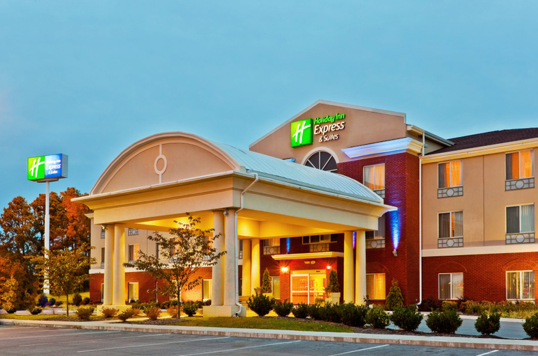 Exterior & Views 2, Holiday Inn Express & Suites DICKSON by IHG, Dickson
