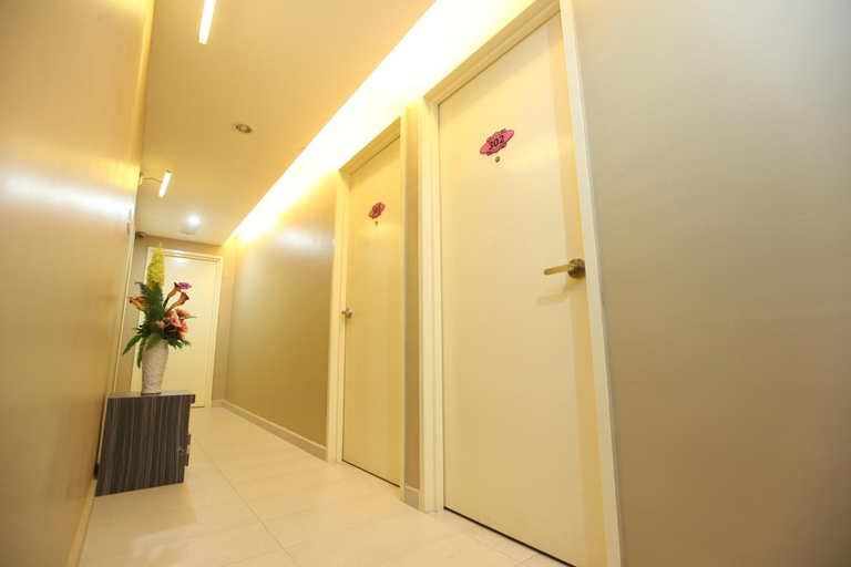 Others 2, Al Huda Hotel, Malacca City