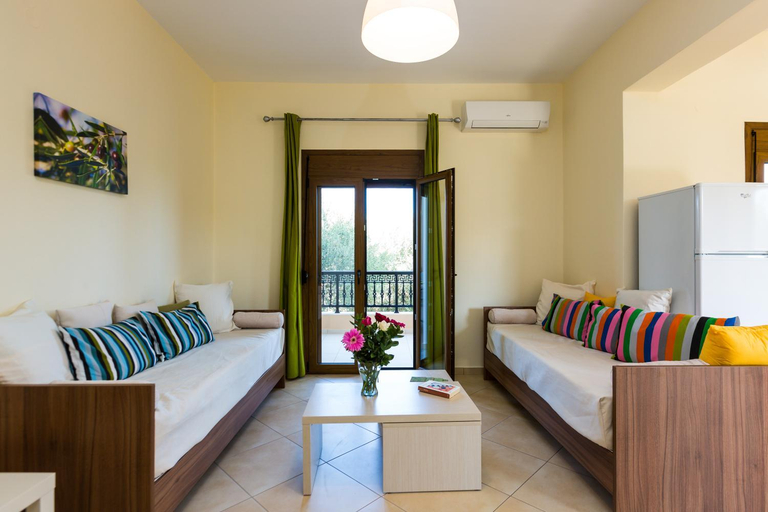 Others 5, Eleonas Apartments, Crete