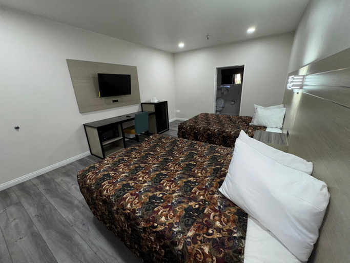 Bedroom 5, Five Star Inn West Covina, Los Angeles