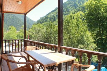 Others 2, Hirande Otel, Çaykara