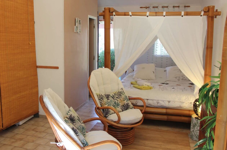 Bedroom 2, Villa Colibri, Var
