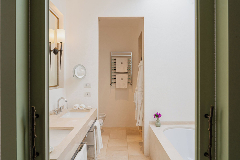 Bathroom 5, Rocco Forte Masseria Torre Maizza, Brindisi