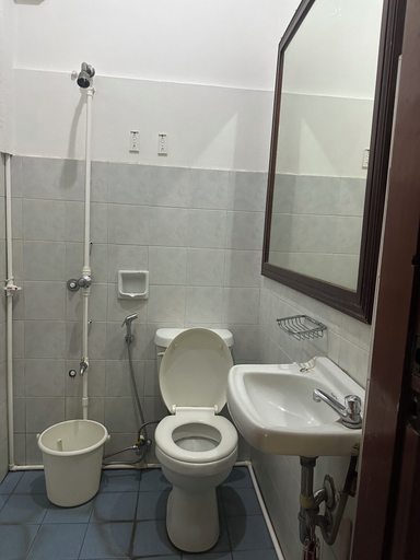 Bathroom, Davao Hub Dormitel Bed & Breakfast, Davao City