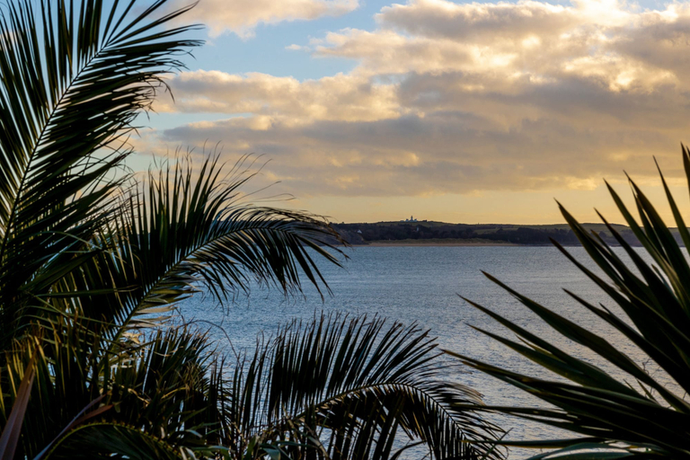 Room 5, Azure - Sea Views Town Centre, Pembrokeshire