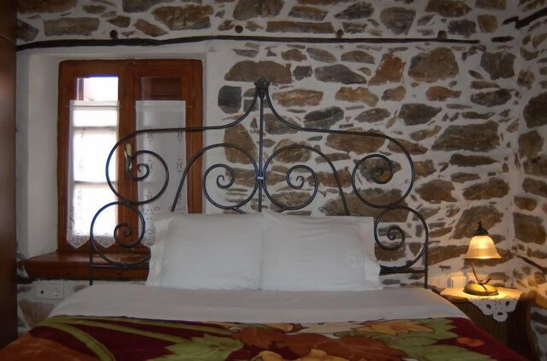 Bedroom 4, Mansion Terpou, Thessaly