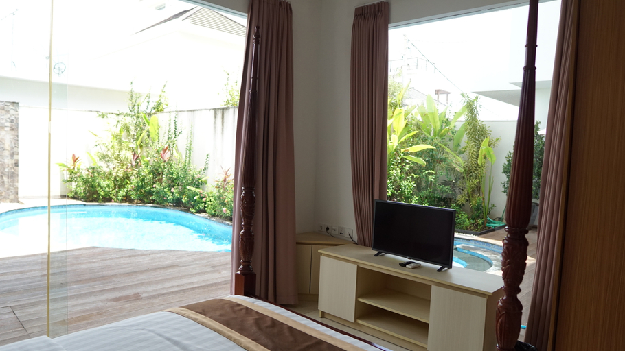 Bedroom 8