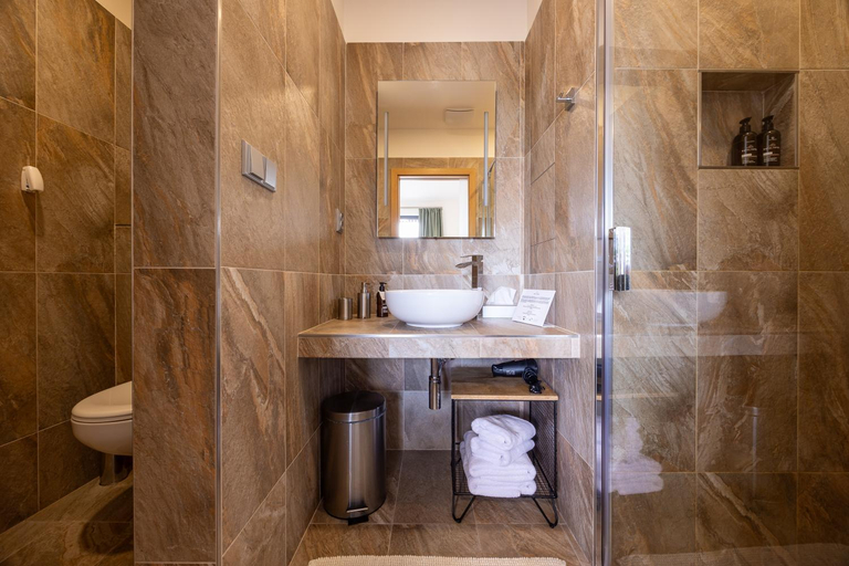 Bathroom, Hotel Frydl, Praha - východ