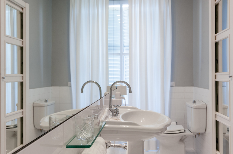 Bathroom 4, Cellai Boutique Hotel, Florence