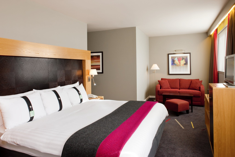 Bedroom 3, Holiday Inn ABERDEEN - WEST by IHG, Aberdeen