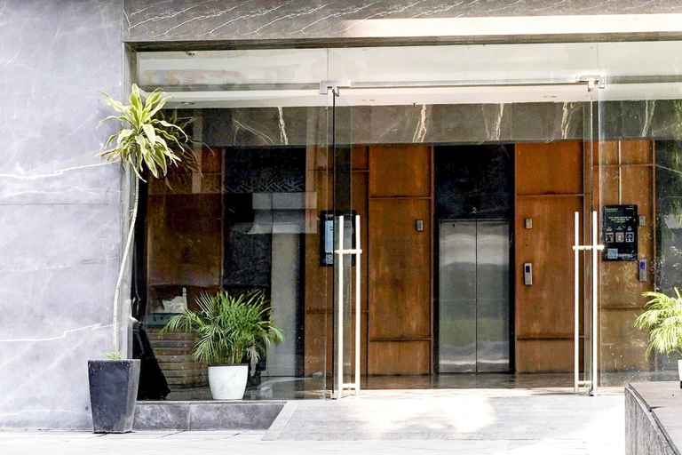 Reception 2, Super Townhouse PBG Mall Vashi, Thane