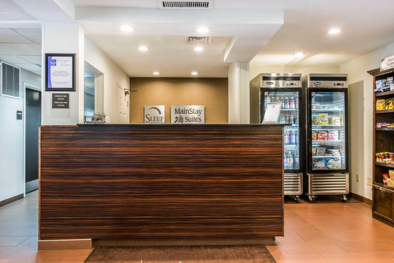 Public Area 2, Sleep Inn & Suites Pittsburgh Airport, Allegheny