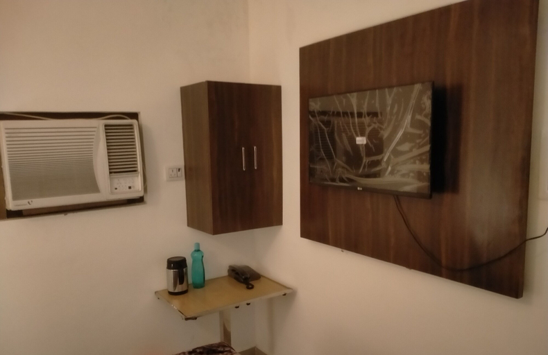 Others 4, Hotel Parv, Varanasi