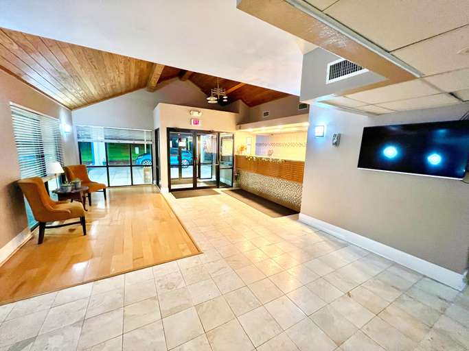 Public Area 2, Bayou Inn & Suites, Mobile