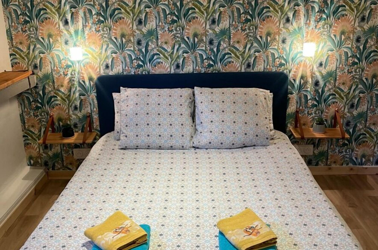 Bedroom 2, Péniche Le Pescalune, Bouches-du-Rhône