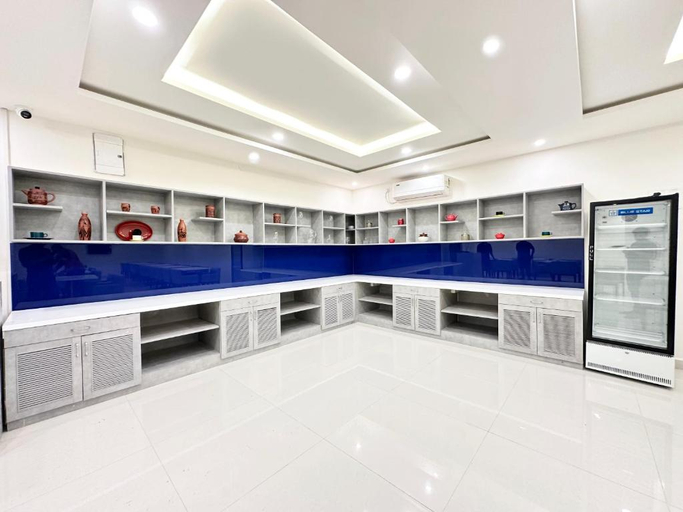 Others 5, Axon Business Hotel Hitech City, Hyderabad