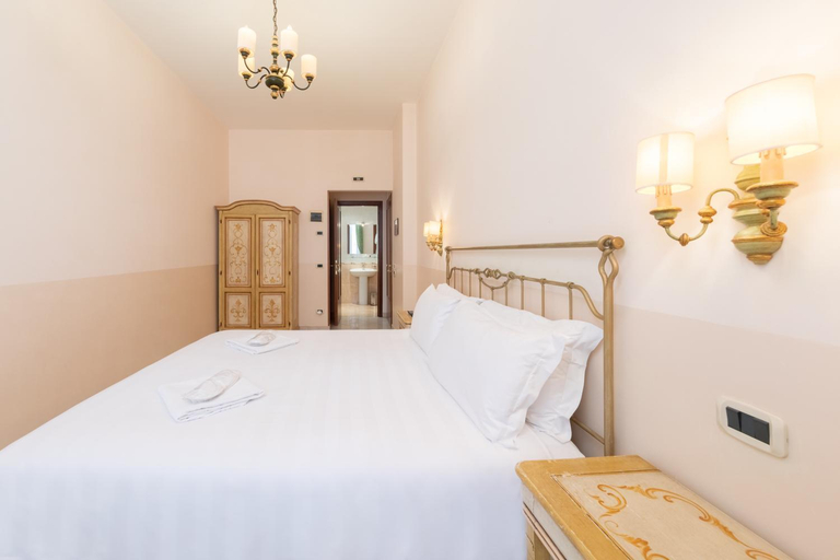 Bedroom 2, La Locandiera, Venezia