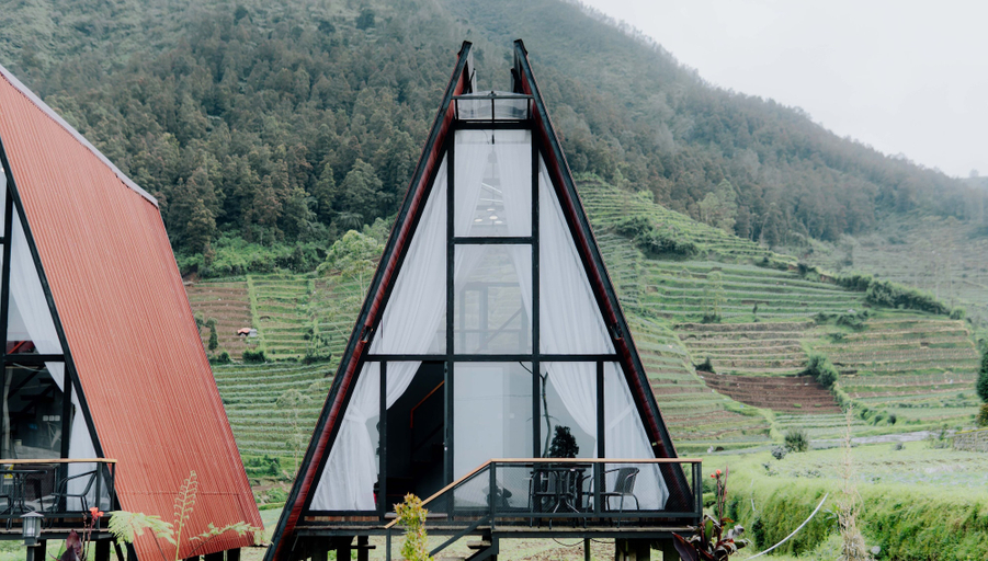 Exterior & Views, Dieng Ceria By Travelink, Banjarnegara