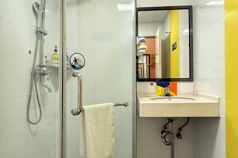 Bathroom 3, 7 Days Premium Hotel (Xiamen Airport Xianglu), Xiamen