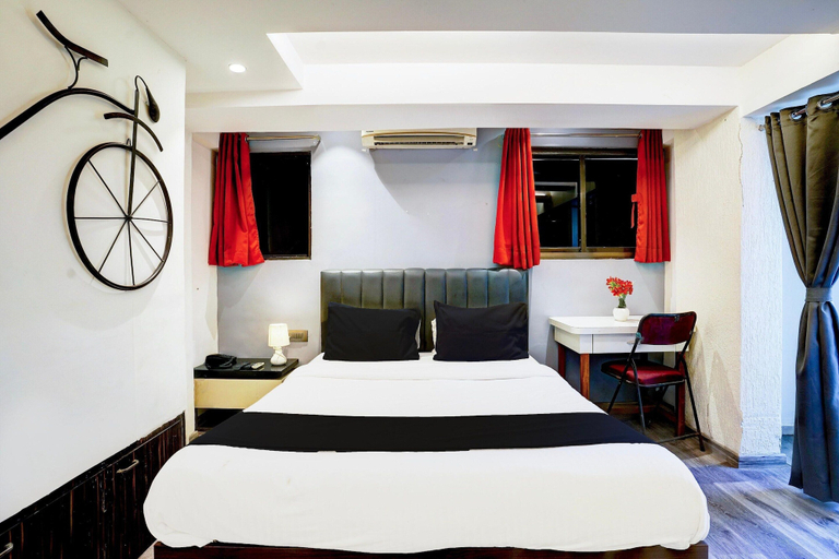Room 3, Comfortable Stays at Navi Mumbai, Thane