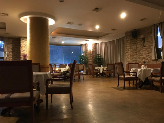 Food & Drinks 4, Hotel Ocean View, Dong
