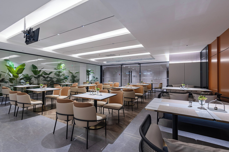 Food & Drinks 4, HomeInn Plus Guozhan Liufang Subway Stn, Beijing