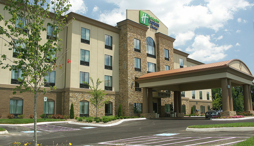 Exterior & Views 2, Holiday Inn Express & Suites CLEVELAND NORTHWEST by IHG, Bradley