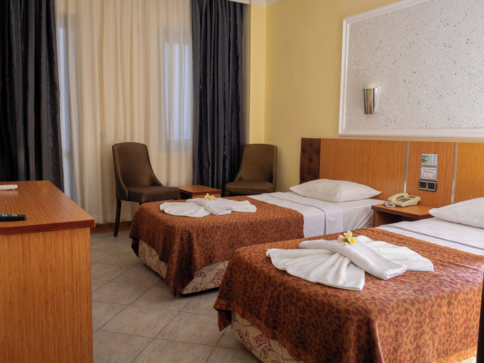 Bedroom 3, Sun Fire Beach Hotel, Alanya
