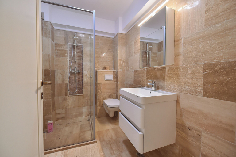 Bathroom 3, Wave 2 Promenada Apartments, Navodari