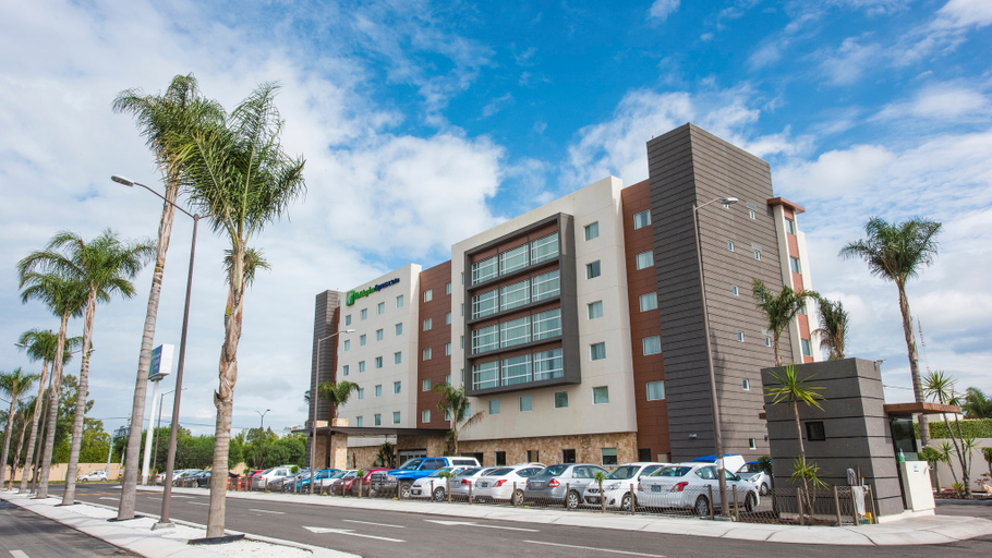 Exterior & Views 2, Holiday Inn Express & Suites CELAYA by IHG, Apaseo el Grande