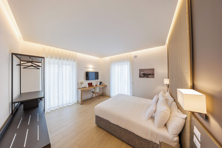Bedroom 5, Arya Guest House, Napoli