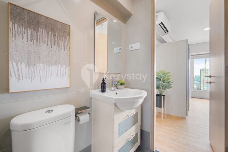 Bathroom 9
