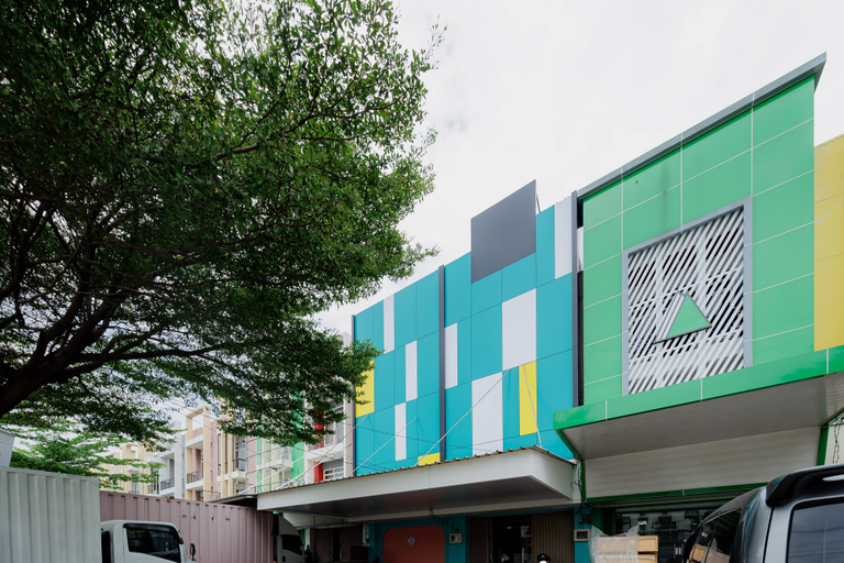 Exterior & Views 2, Sans Hotel Harapan Indah, Bekasi