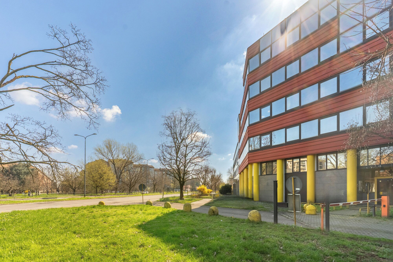 Exterior & Views 2, Ponale Suites Foresteria Lombarda, Milano