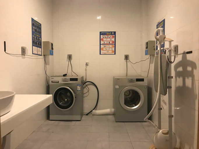 Bathroom 4, 7 Days Premium Zibo Huantai Xinyu Building, Zibo